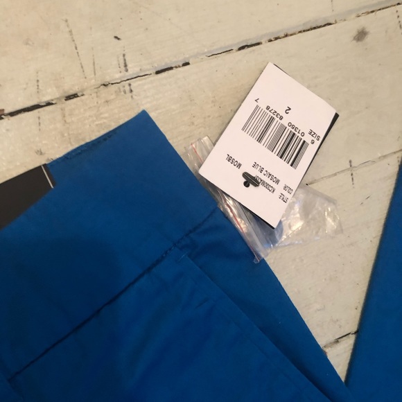 NWT Bright blue kut from the kloth crop size 2 - Picture 4 of 5